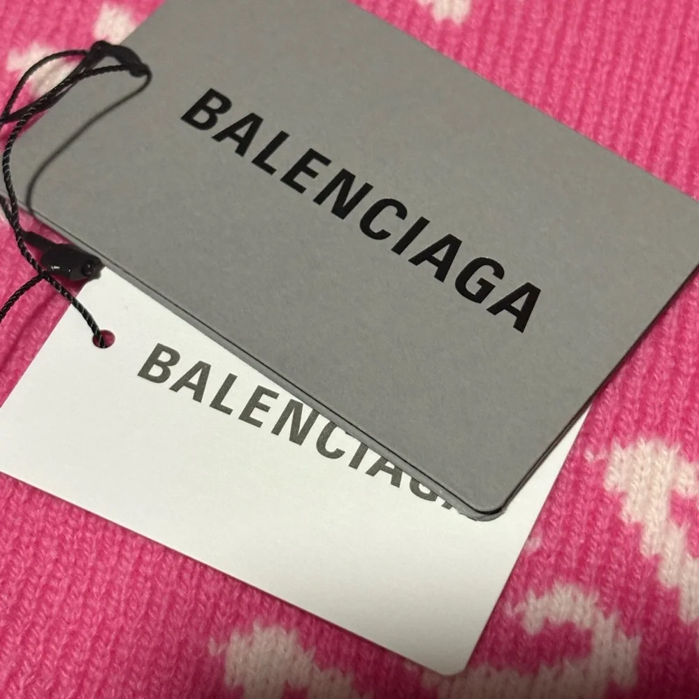 💯 Authentic Balenciaga Pink and White Wool Blend Muffler Scarf NWT - Picture 7 of 8